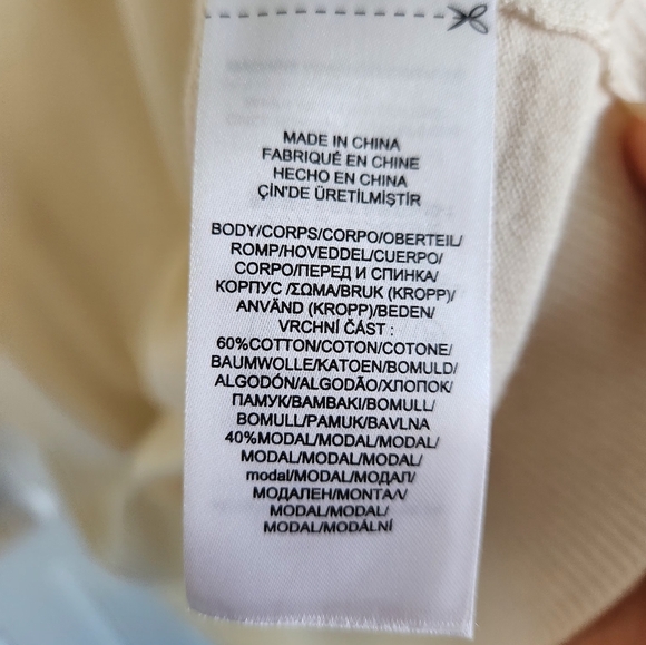 Lauren Ralph Lauren Knit V-Neck Sweater Ruffle Sleeves Gold Button Accents 1X - Picture 7 of 10